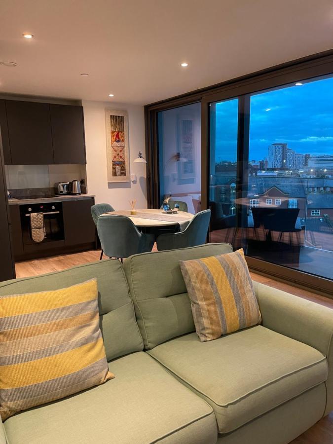 Entire 2 Bed Apmt With Balcony Ancoats