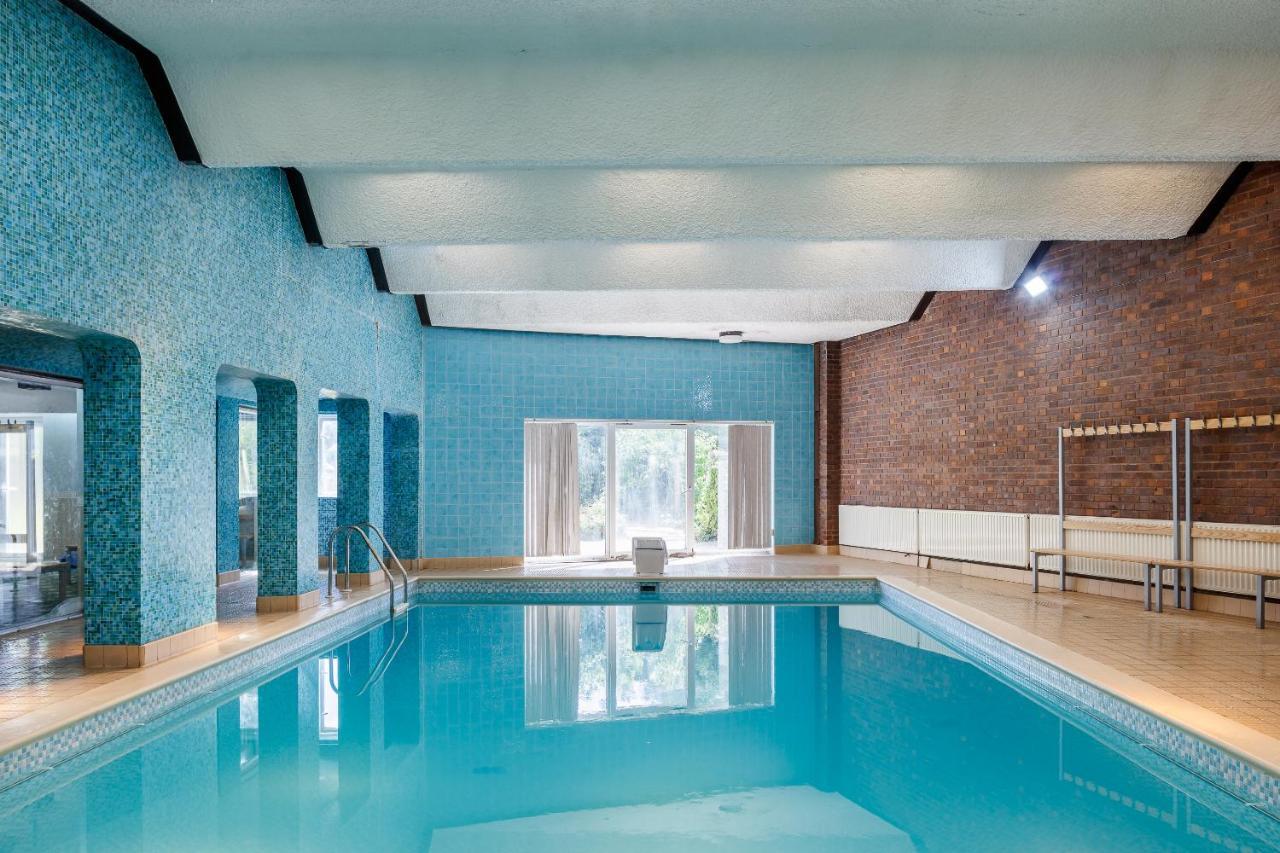 Beautiful 'mayfield' With Private Pool! Villa Manchester