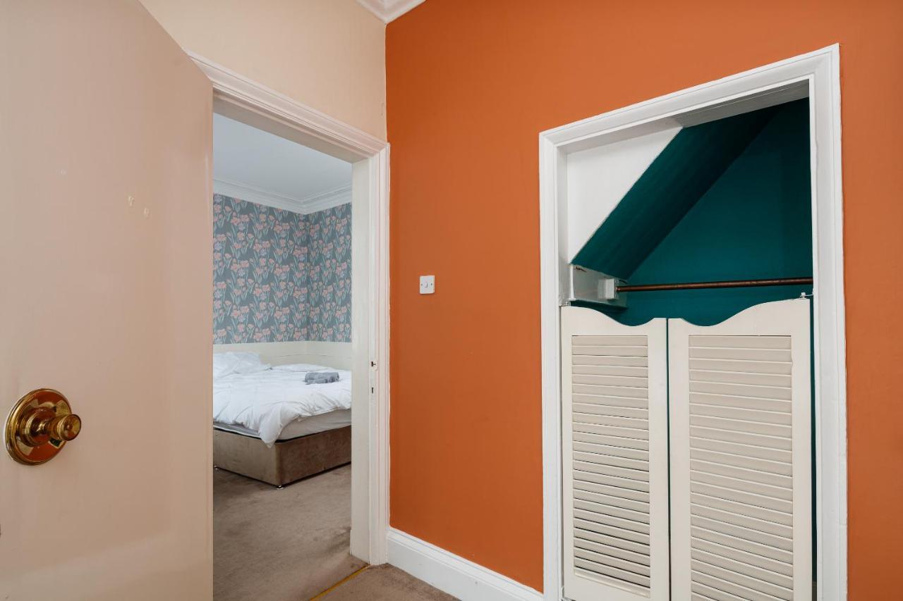 Beautiful 'mayfield' With Private Pool! Villa Manchester