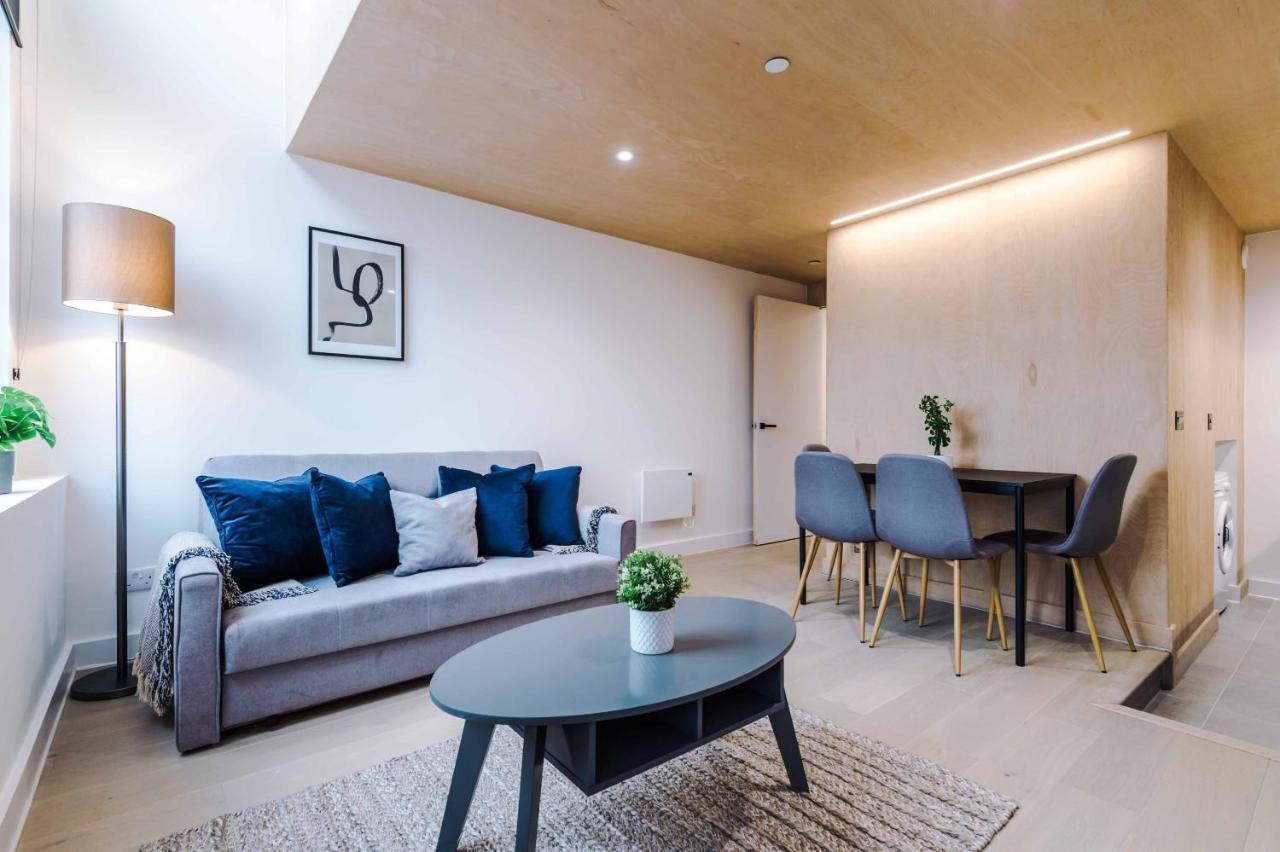 Sky Gardens - Contemporary Duplex * Manchester
