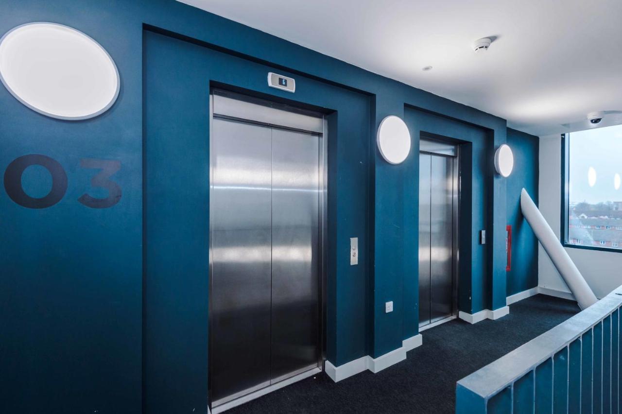Sky Gardens - Contemporary Duplex Apartment *