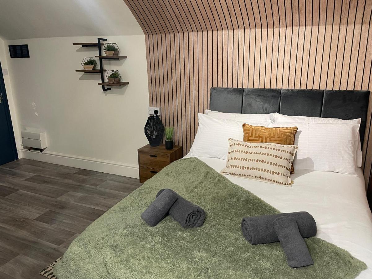 Apartment Deluxe Centrally Located In *