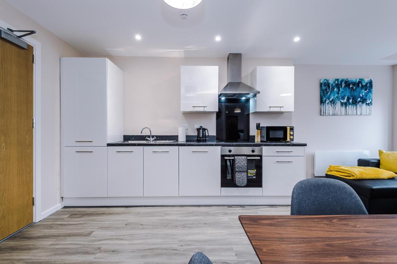 Weelky And Monthly Bookings At Cassia Unit - Telly Homes Ltd -brand New 1 Bedroom Salford, * Manchester