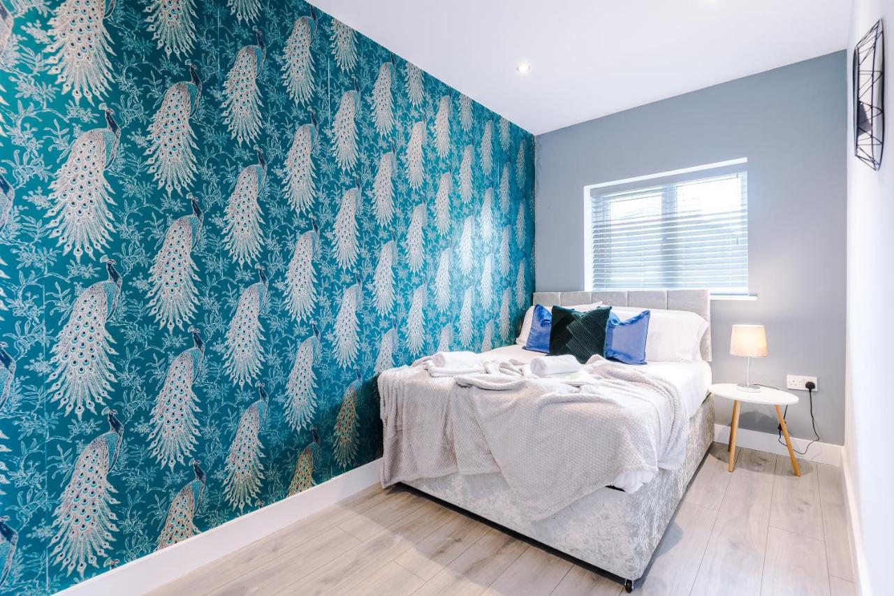 Apartment The Ecclesian - Upscale Near Trafford Centre & Eccles Train Station