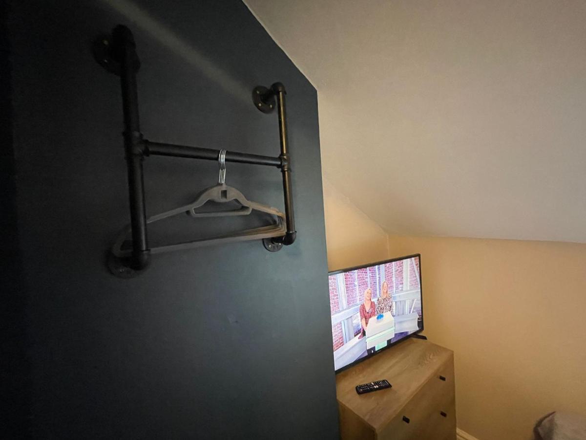 Deluxe Centrally Located In Apartment Manchester