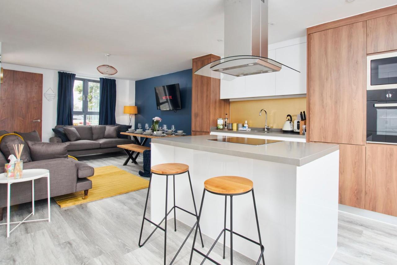 Vakantiehuis Fabulous 5 Bed House W Parking *
