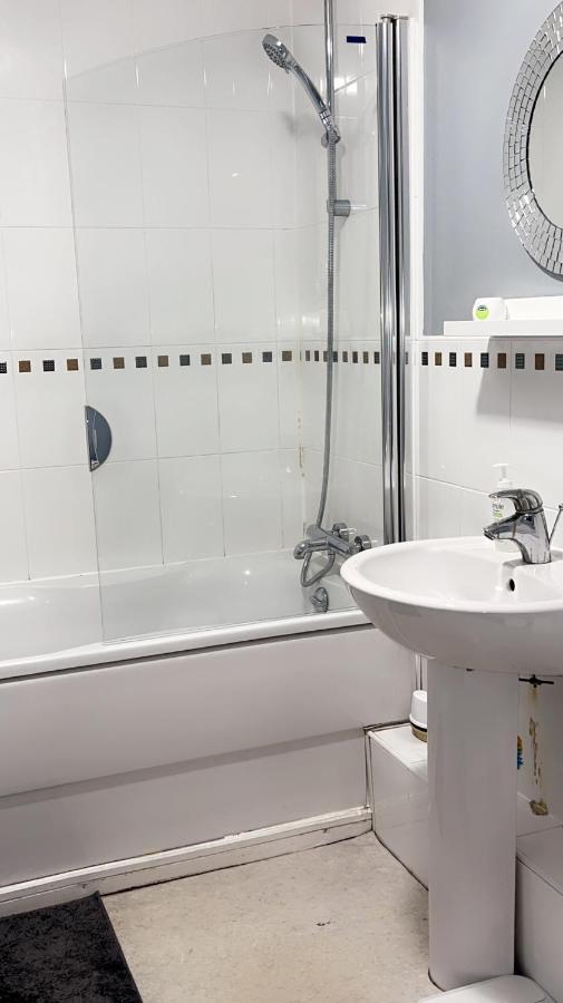 Luxury 1 Bed With Parking * Manchester
