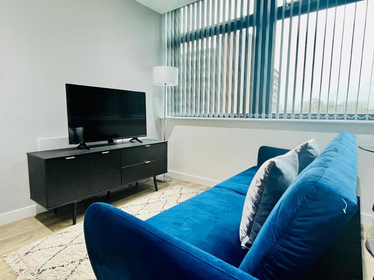 Lovely Studio With Free Parking Included! * Manchester