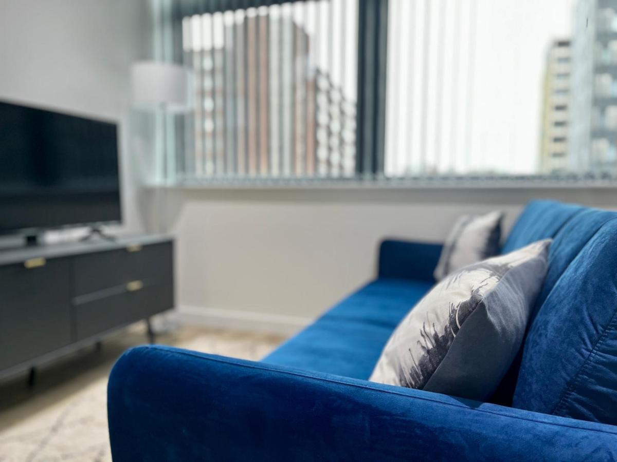 Apartment Lovely Studio With Free Parking Included! Manchester