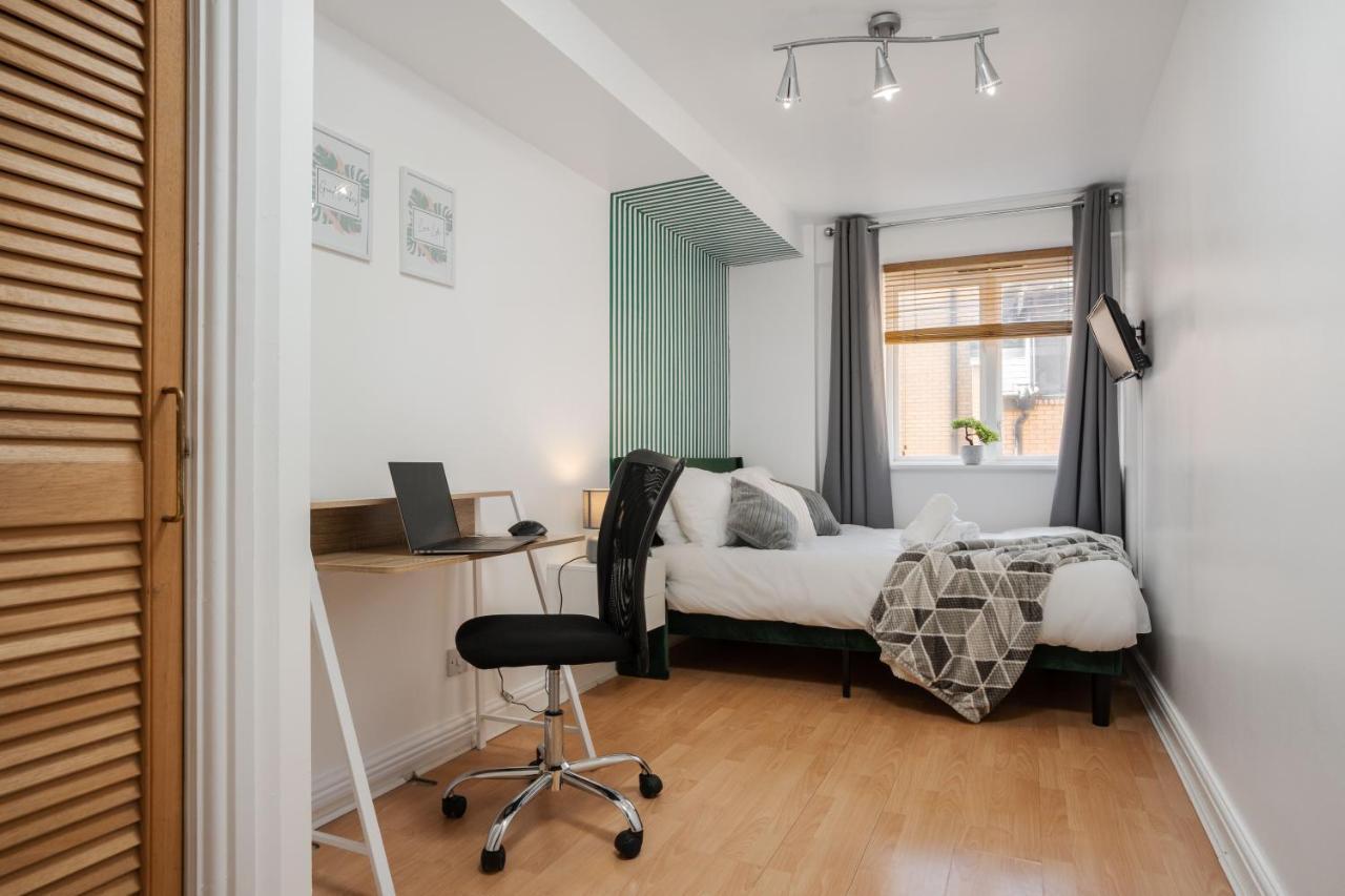 Cefas - Free Parking - Centre * Manchester