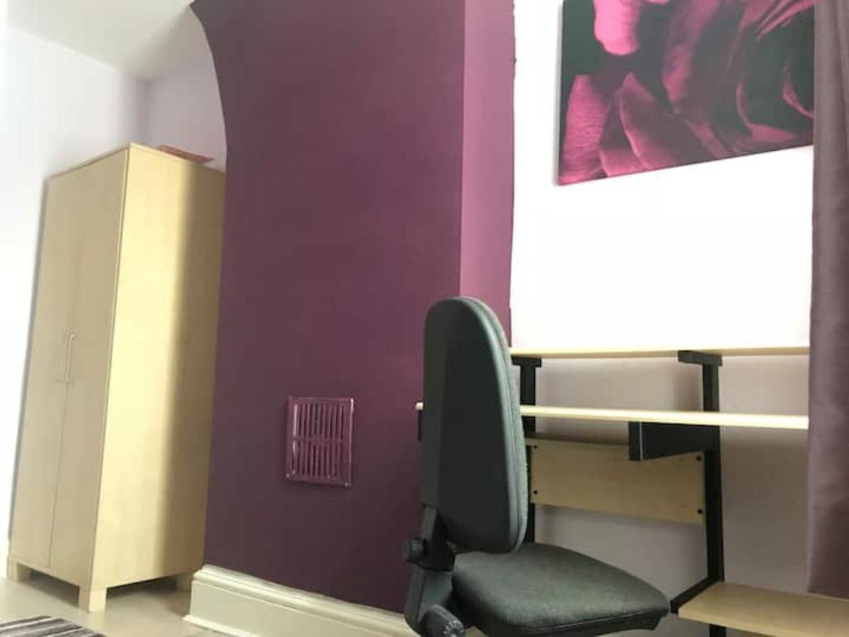Accommodatie bij particulieren Private King En-suite Bedroom Close To Mediacityuk/old Trafford Manchester