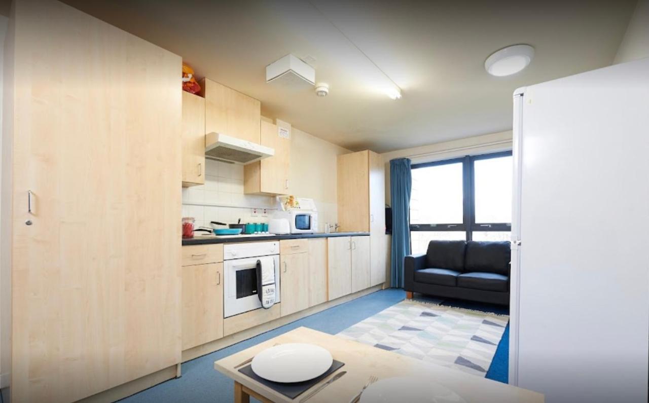 Amazing Double In Rusholme *