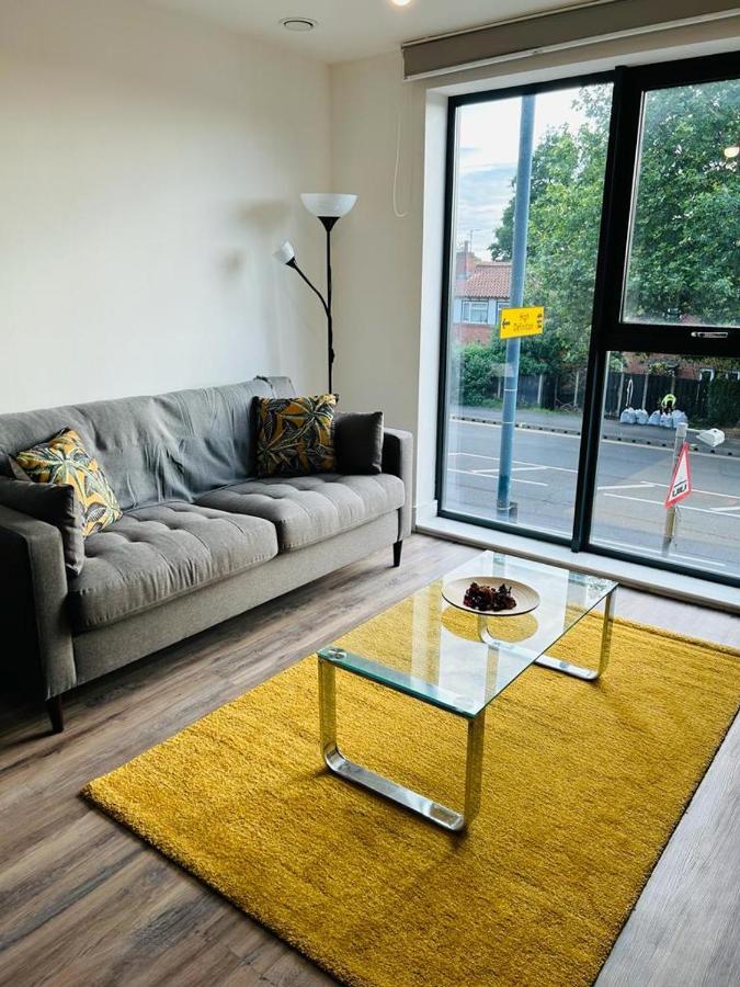 Lovely Entire Flat In *