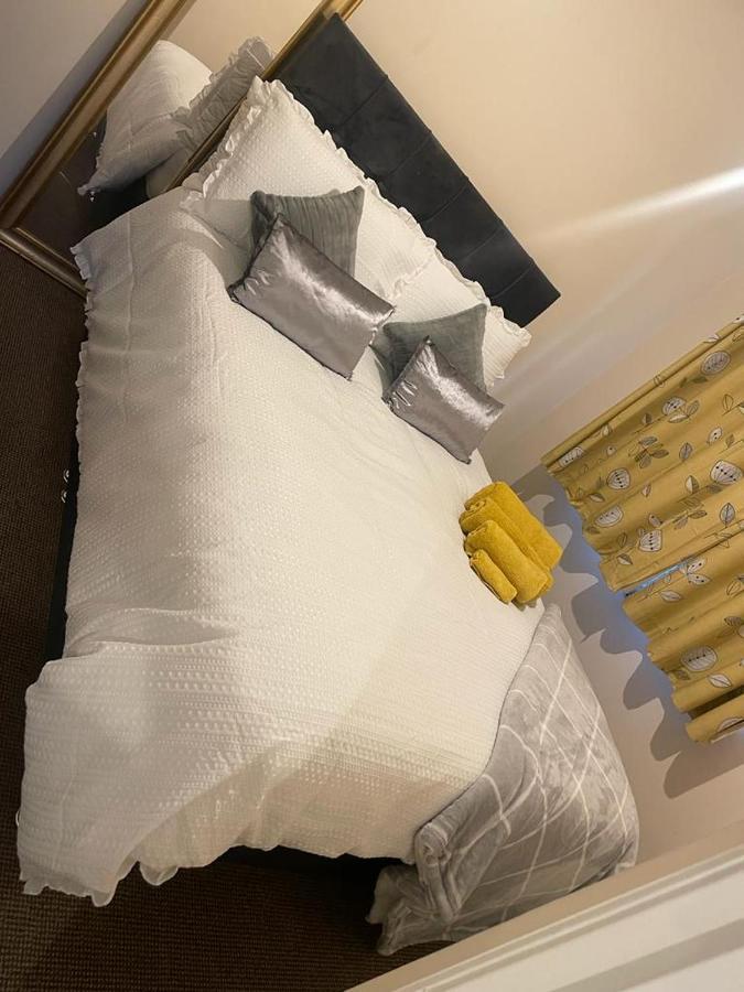 Gasthuis Lovely 3 Bed Short *