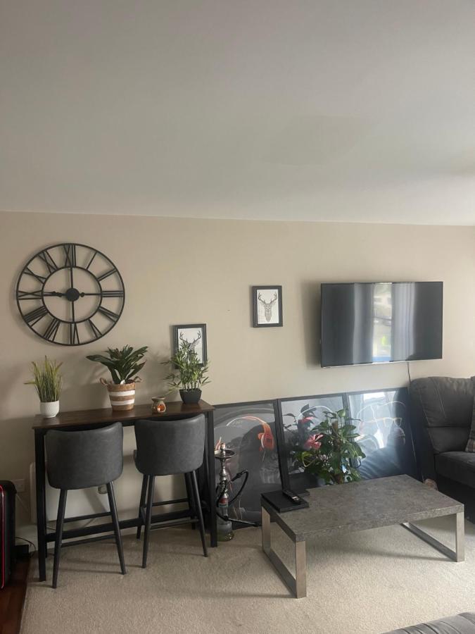 Apartment Is No Longer Available! Manchester