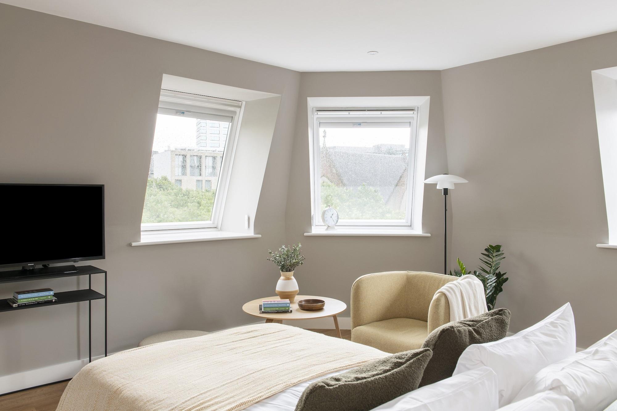 Cove Minshull Street Hotel 4*