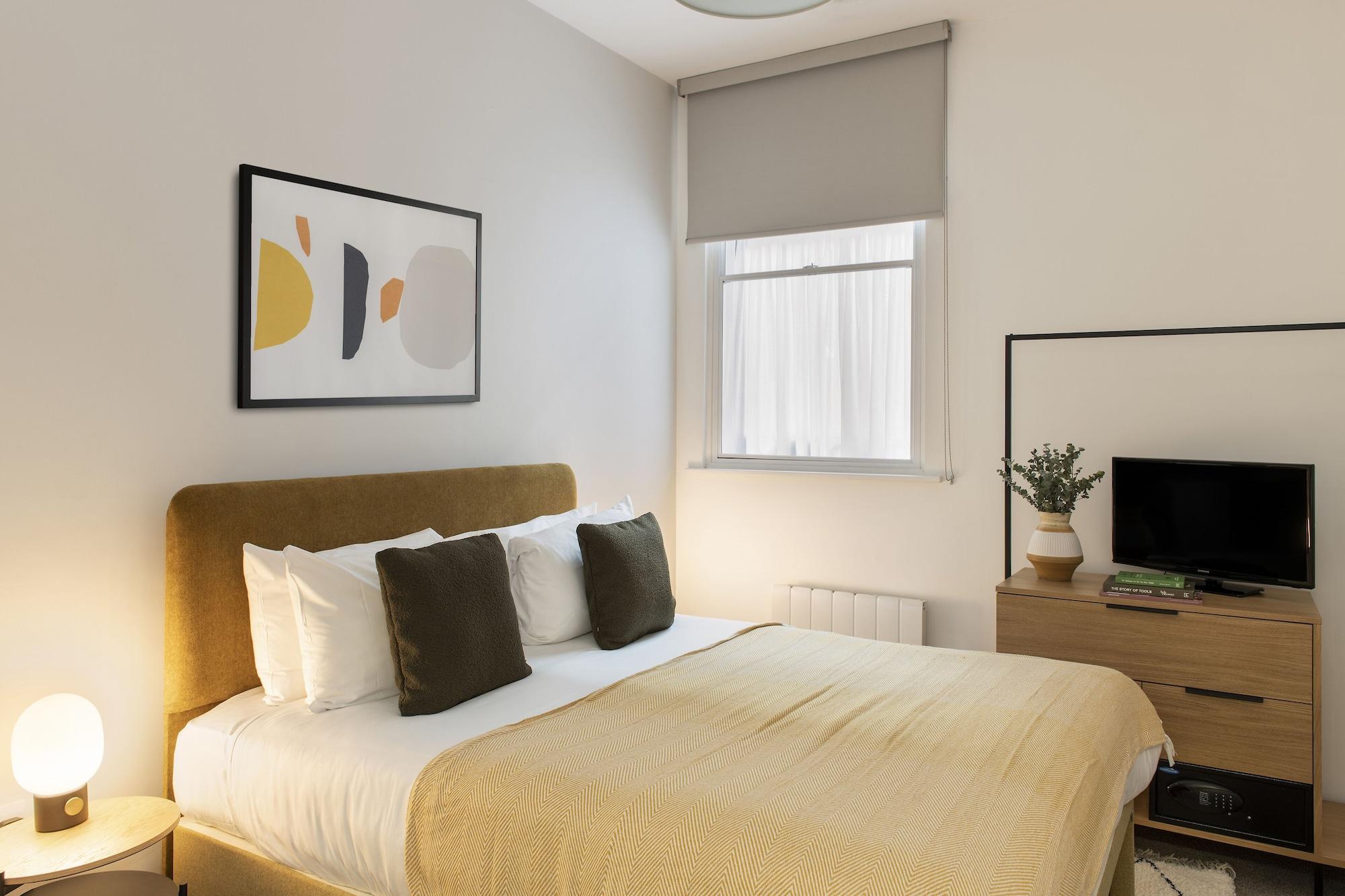 Cove Minshull Street Hotel