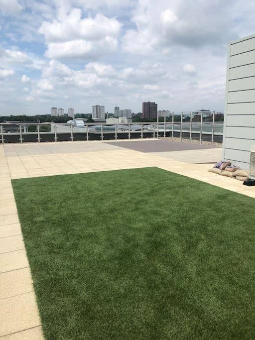 3 Bedroom Free Parking * Manchester