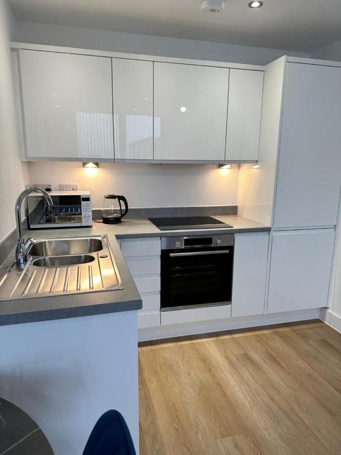 1 Bed Near Old Trafford With Free Car Park * Manchester