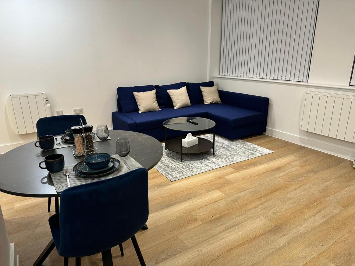 1 Bed Near Old Trafford With Free Car Park Manchester