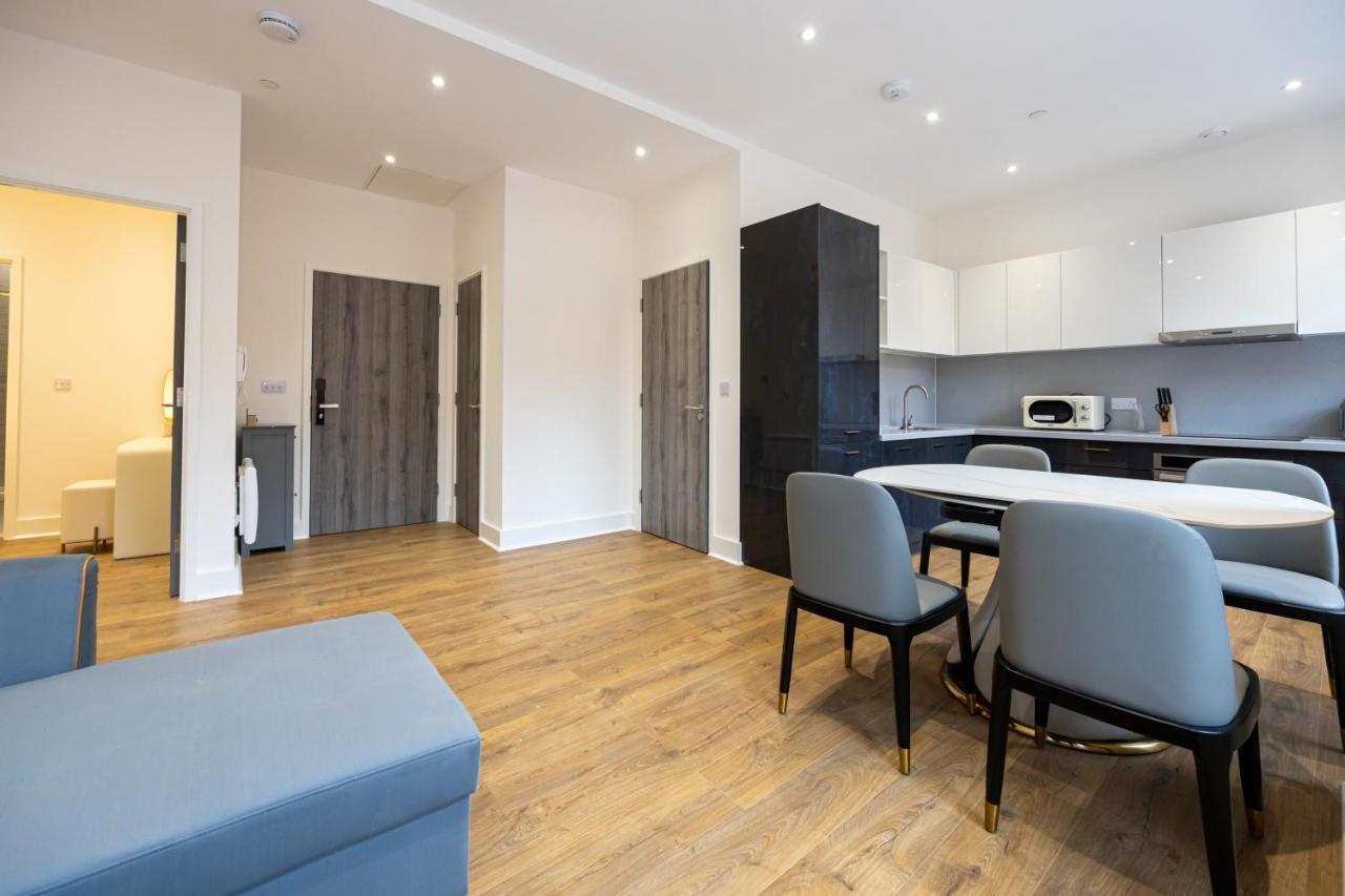 Superb 2bd In China Town Appartement