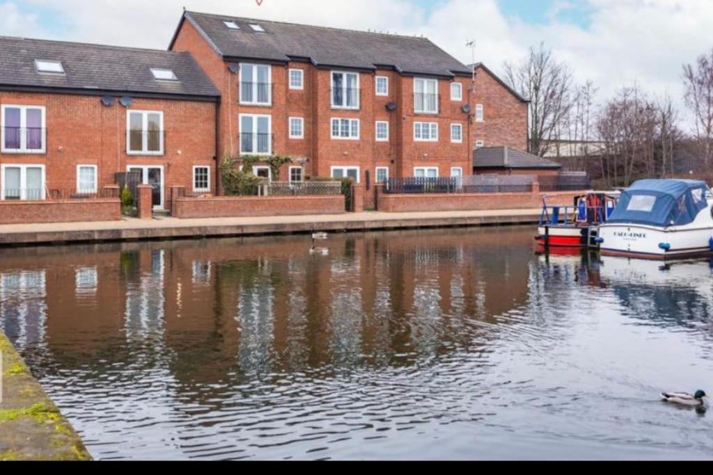 Waterside Mufc & Trafford Centre Townhouse 4 Bedroom Free Parking Appartement Manchester