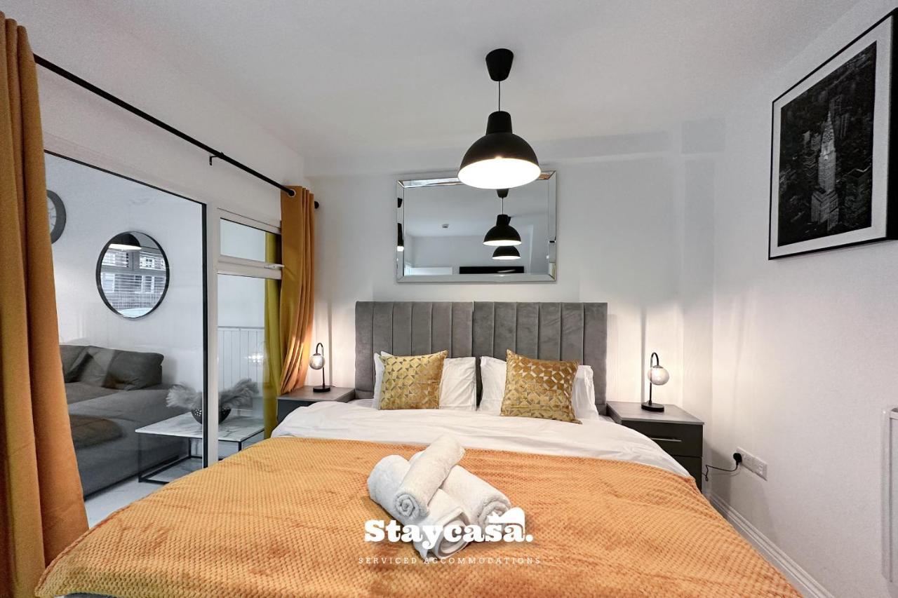 Hidden Oasis 7Minute To City With Street Parking Apartment *