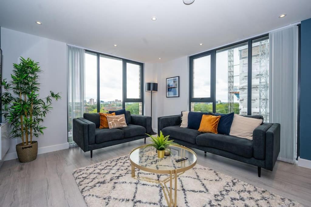 Stunning Brand New 3 Bed By Valore Services