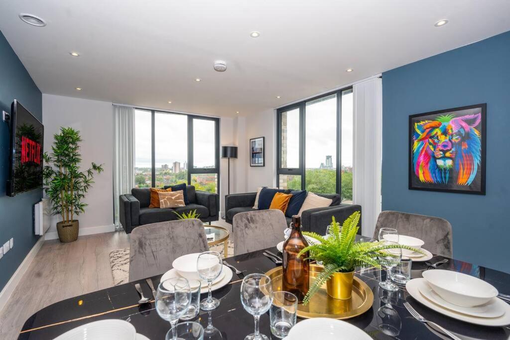 Stunning Brand New 3 Bed By Valore Services Appartement Manchester