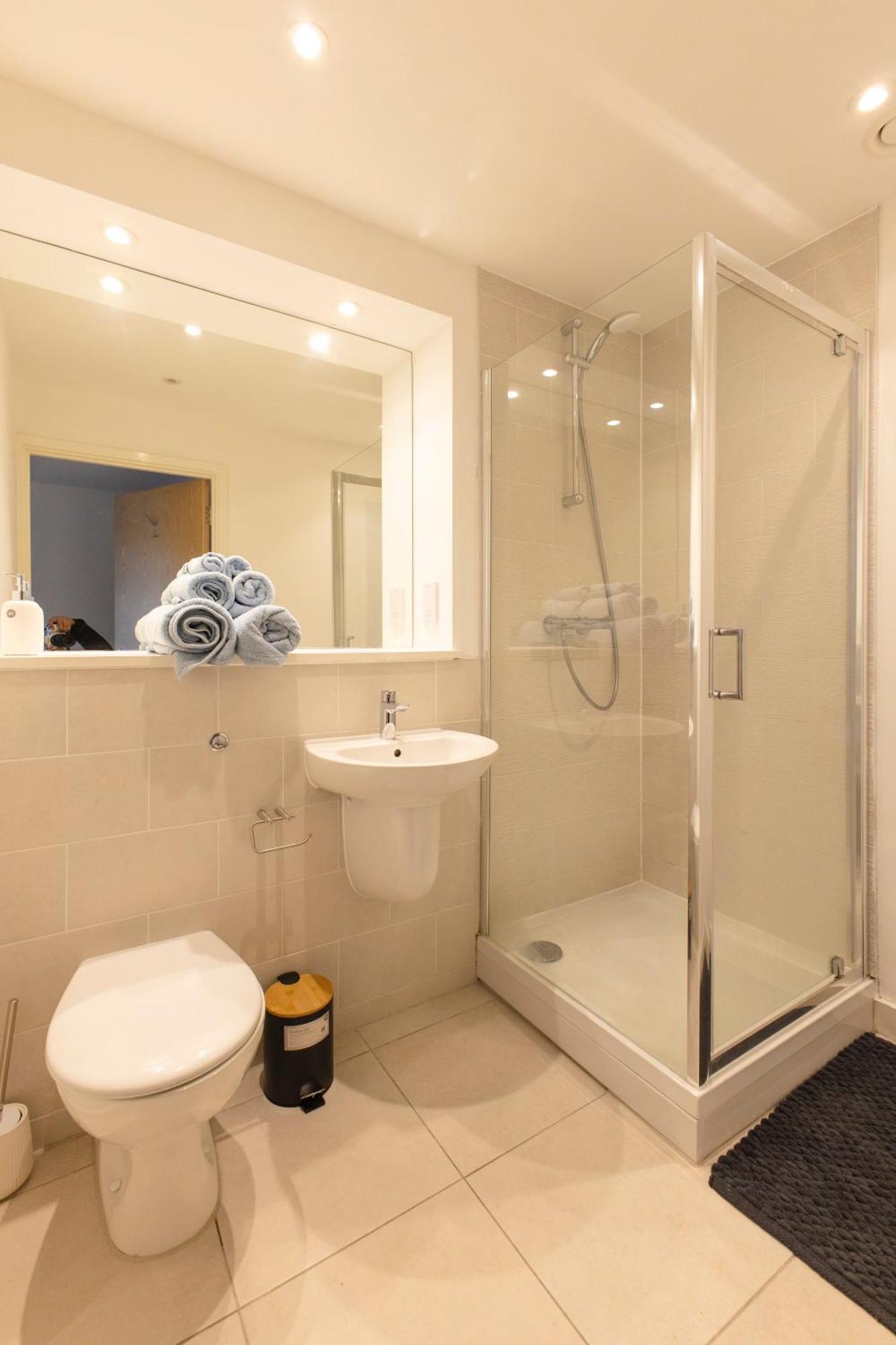 Apartment Quayside Penthouse 2 Bedroom Ensuite Near Media & United *
