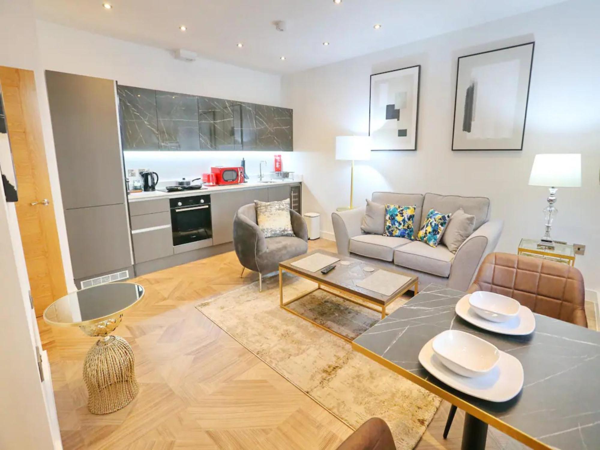 Pass The Keys Stunning King Bed Flat 9 Min Walk From Arndale Manchester