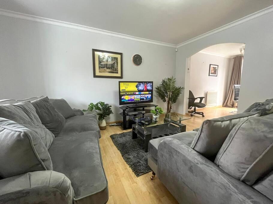 Free Parking - Close To Centre Vakantiehuis Manchester