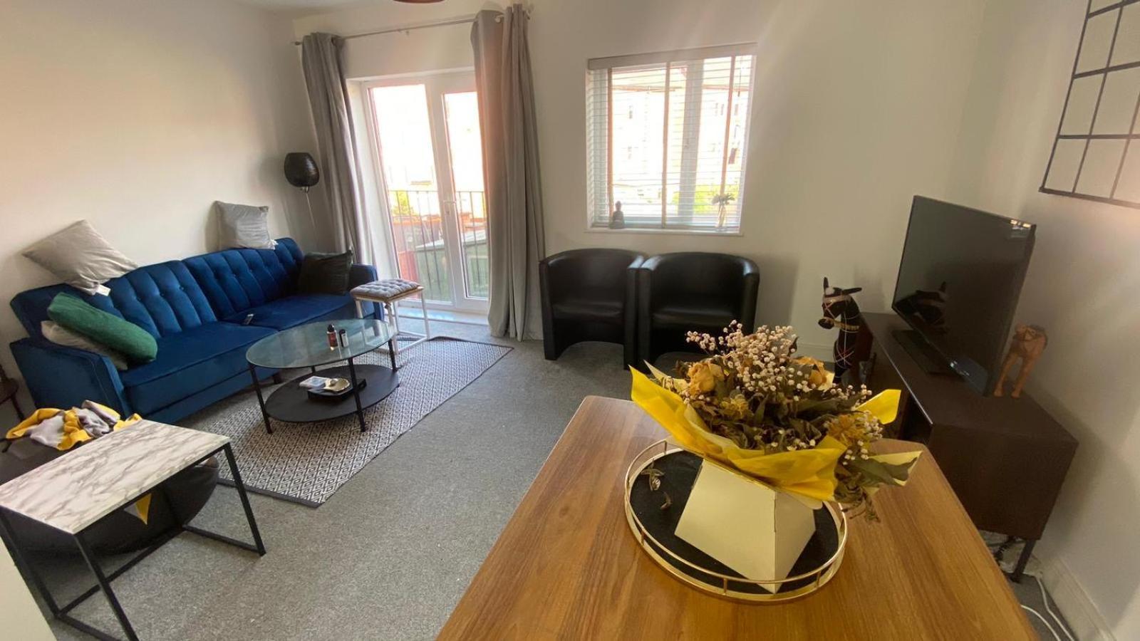 Homestay Modern Private Bathroom Minutes From Centre And Quays