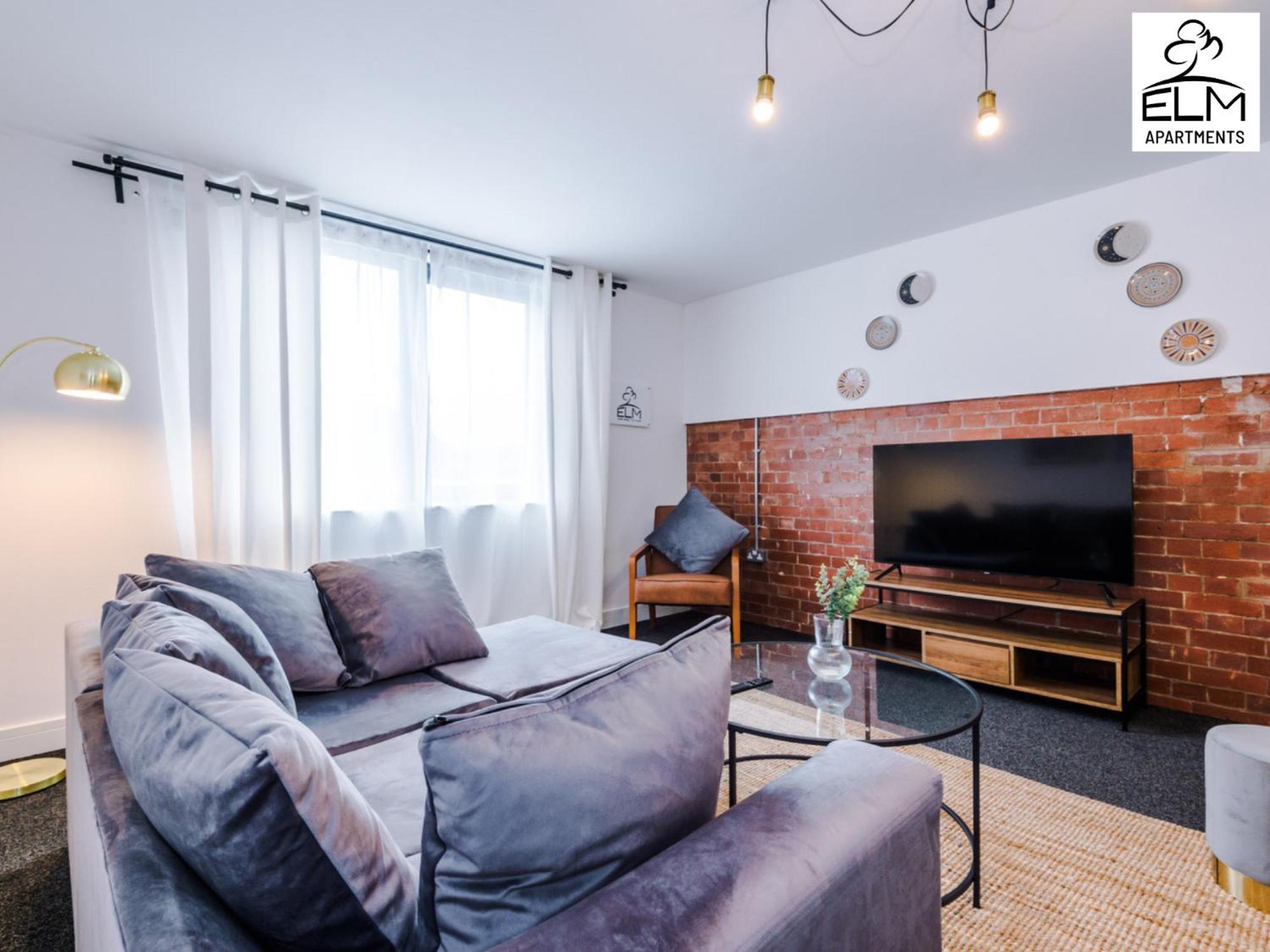Apartment Elm , Collection Of Available Near Media , Free Parking *