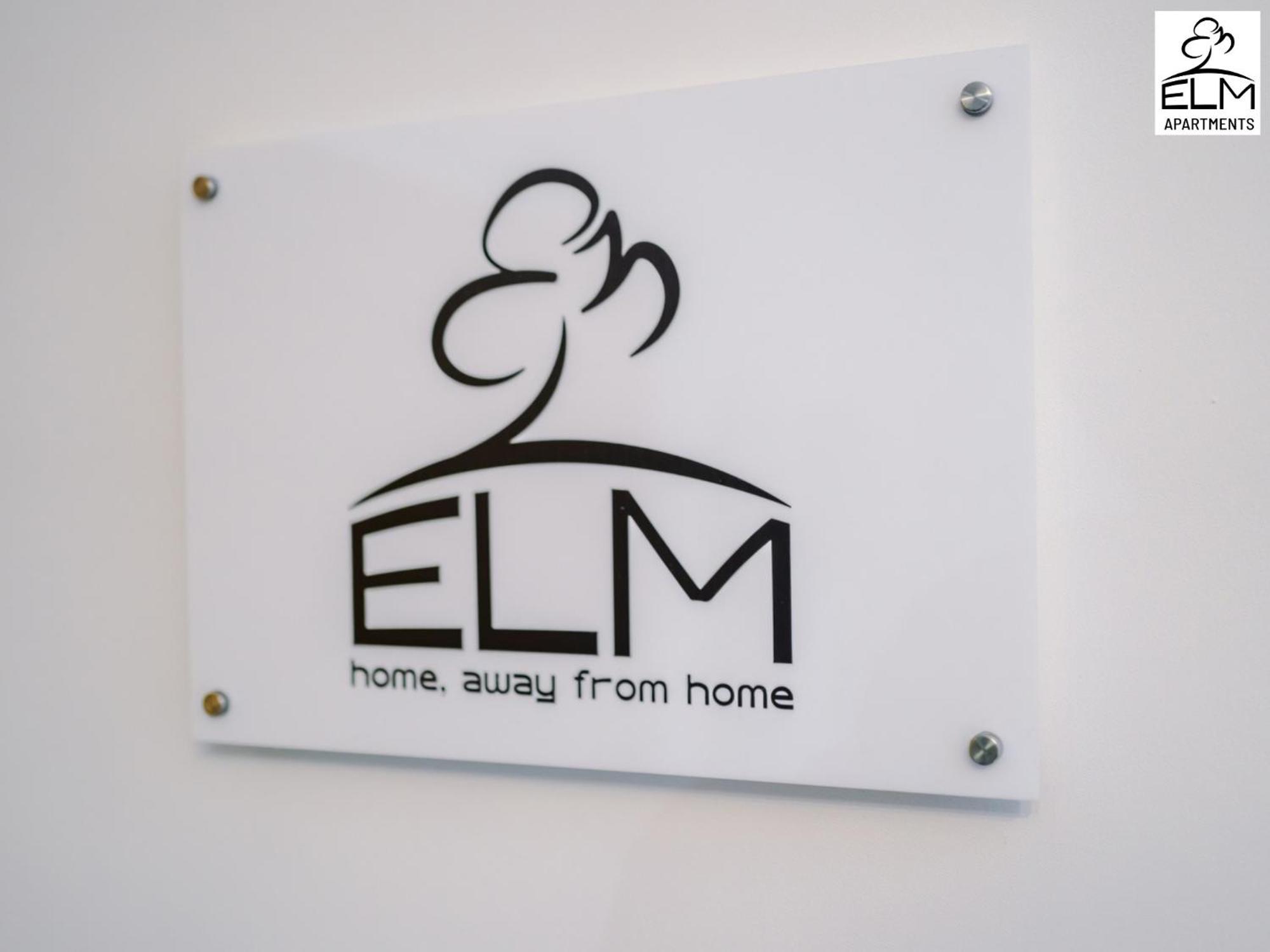 Elm , Collection Of Available Near Media , Free Parking Apartment *