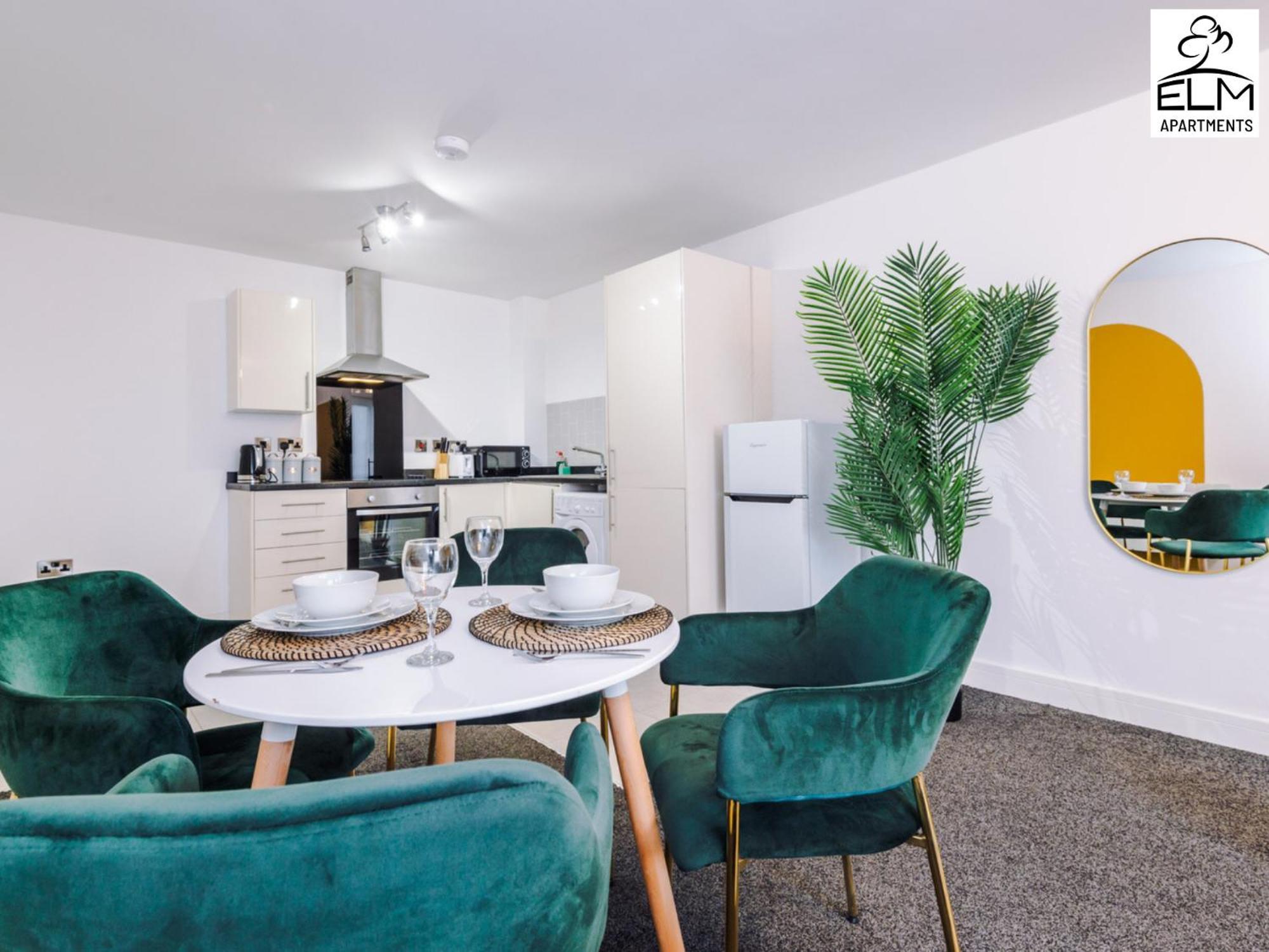 Apartment Elm , Collection Of Available Near Media , Free Parking *
