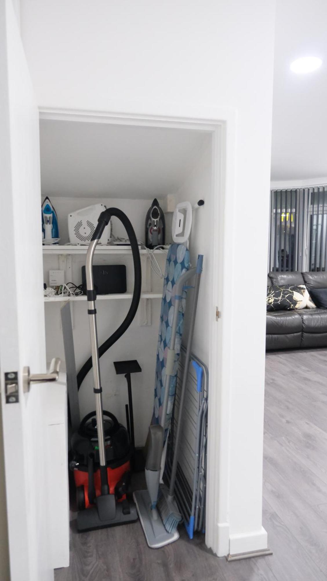 3-bedroom Semi Near Etihad Football Stadium, Tourist Attractions, Centre And Transport Links - Sky N Netflix Vakantiehuis