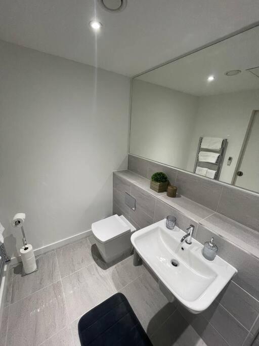 Apartment Stylish Flat In Old Trafford *