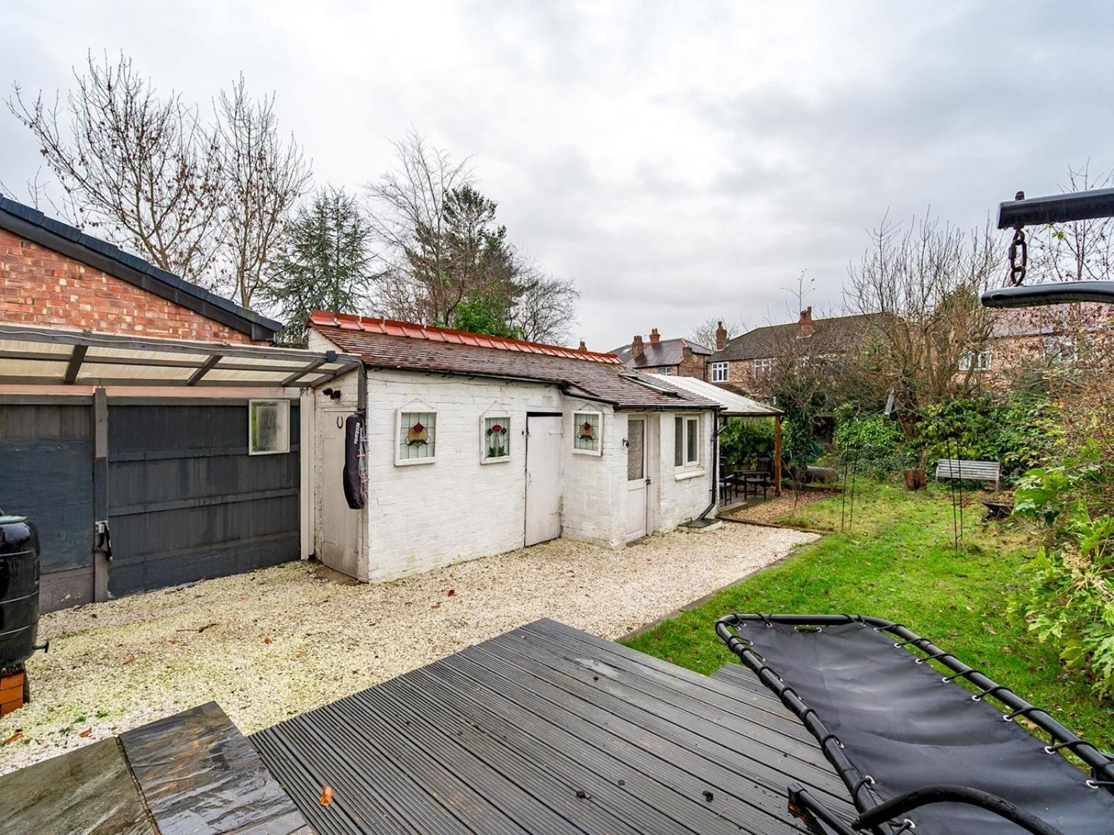 Pass The Keys Spacious 5-bedroom House In The Charming Suburb Of Fallowfield Holiday home *