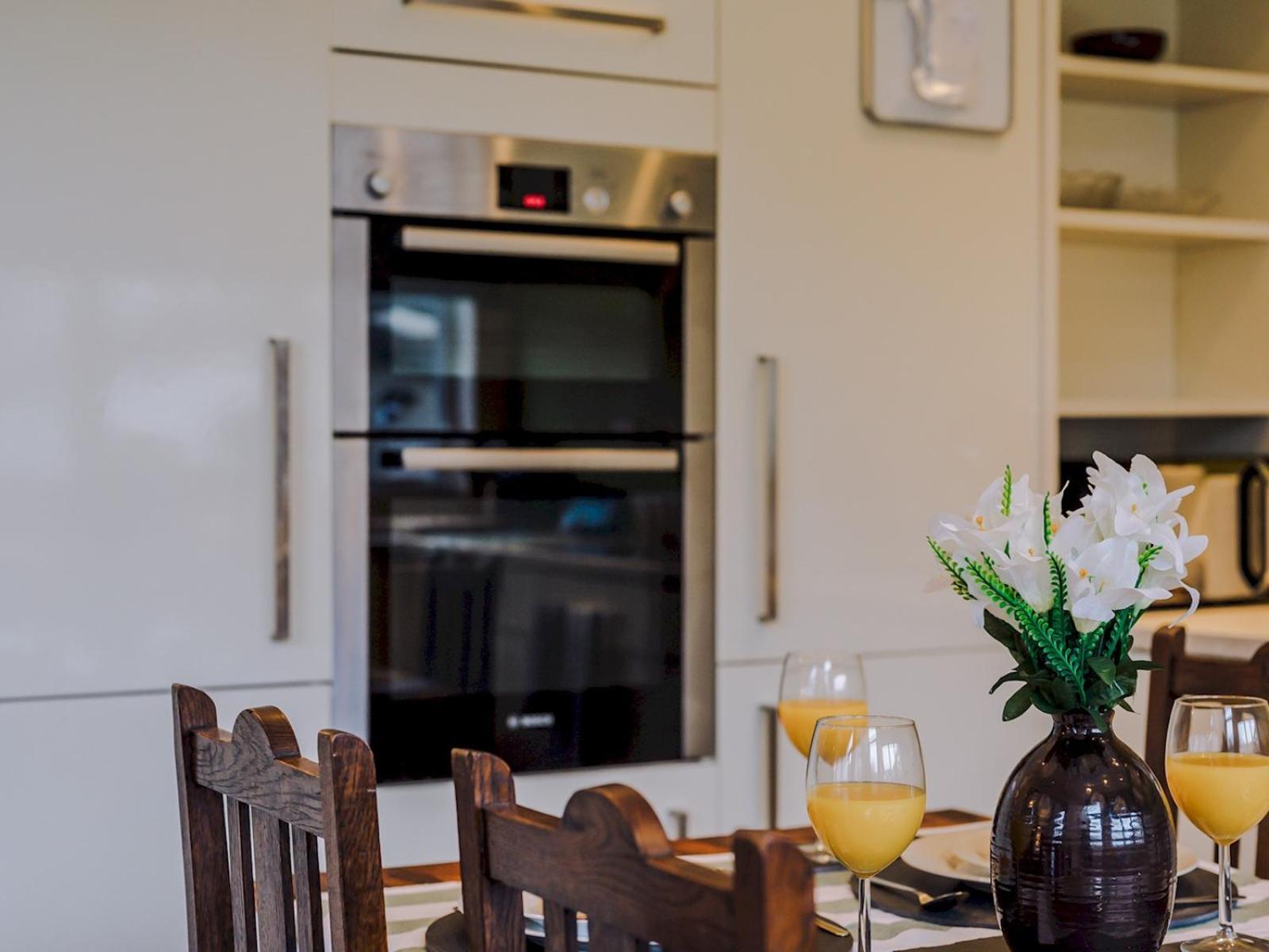 Pass The Keys Spacious 5-bedroom House In The Charming Suburb Of Fallowfield * Manchester