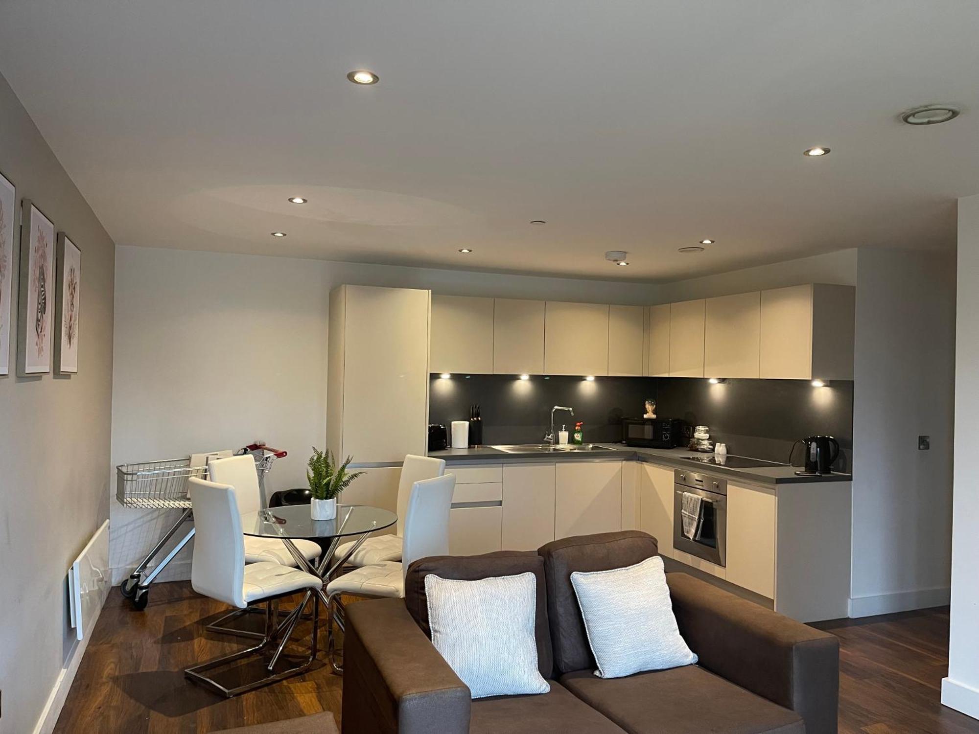 Apartment Salford Serviced *