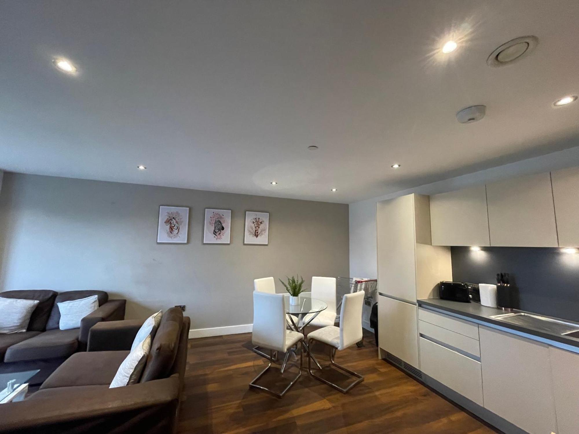 Salford Serviced Apartment Manchester