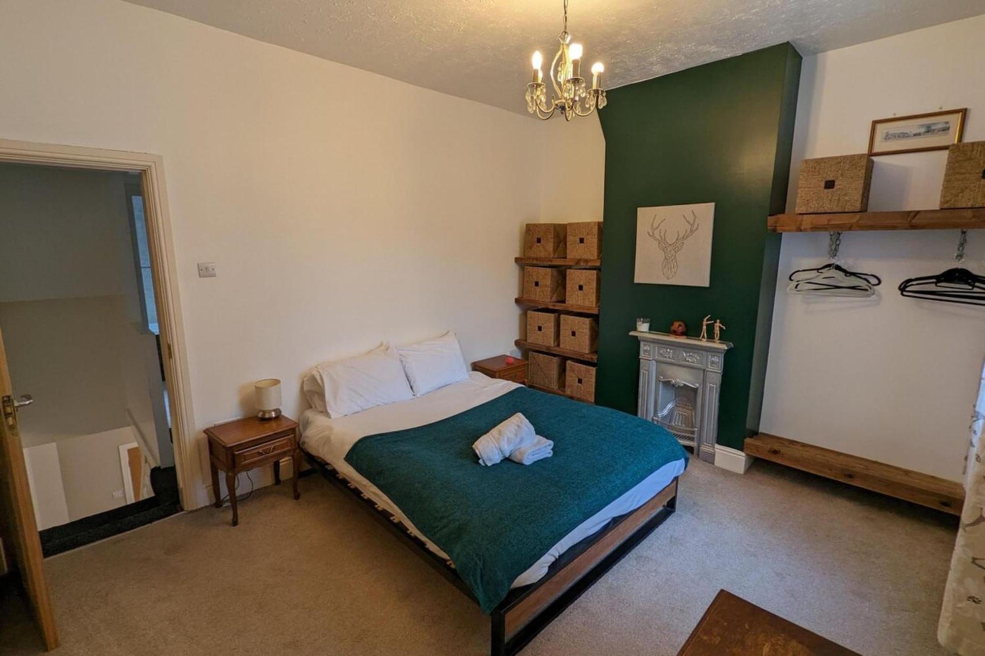 Warm Family 2db House! * Manchester