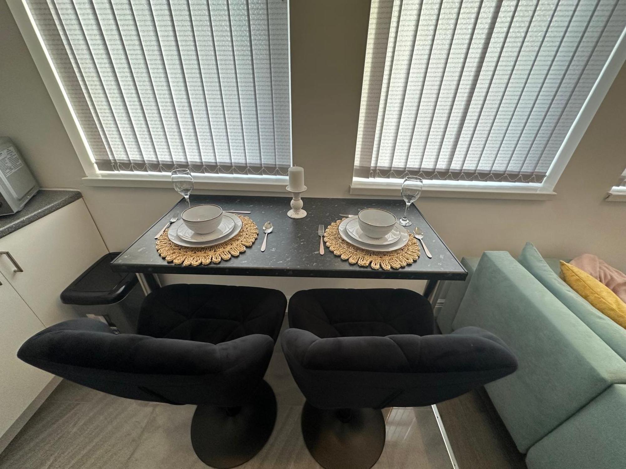 Lovely 2 Bedroom In Close To Centre And Stadium #1 Manchester