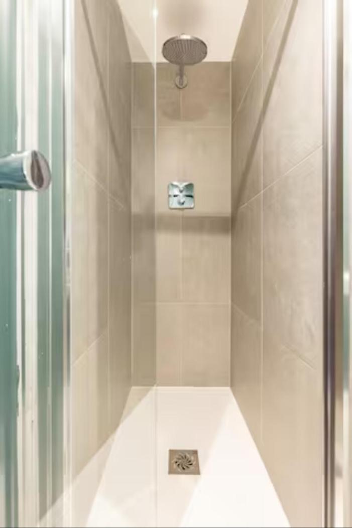 Apartment Two Bedrooms Exquisite En-suite Deansgate *