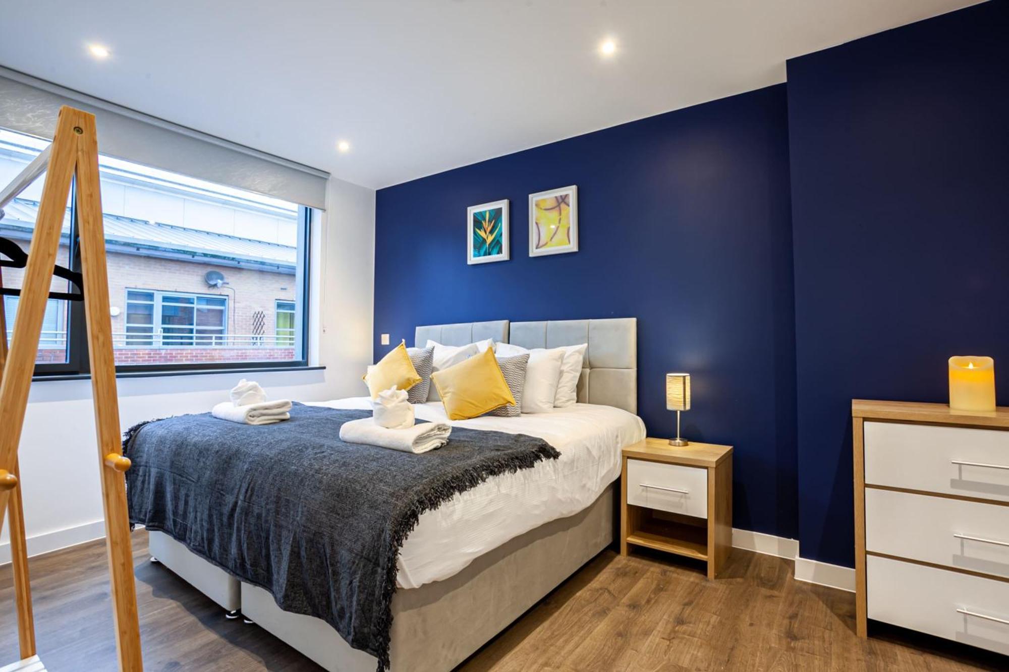 Contemporary 1 Bedroom In Centre Apartment Manchester
