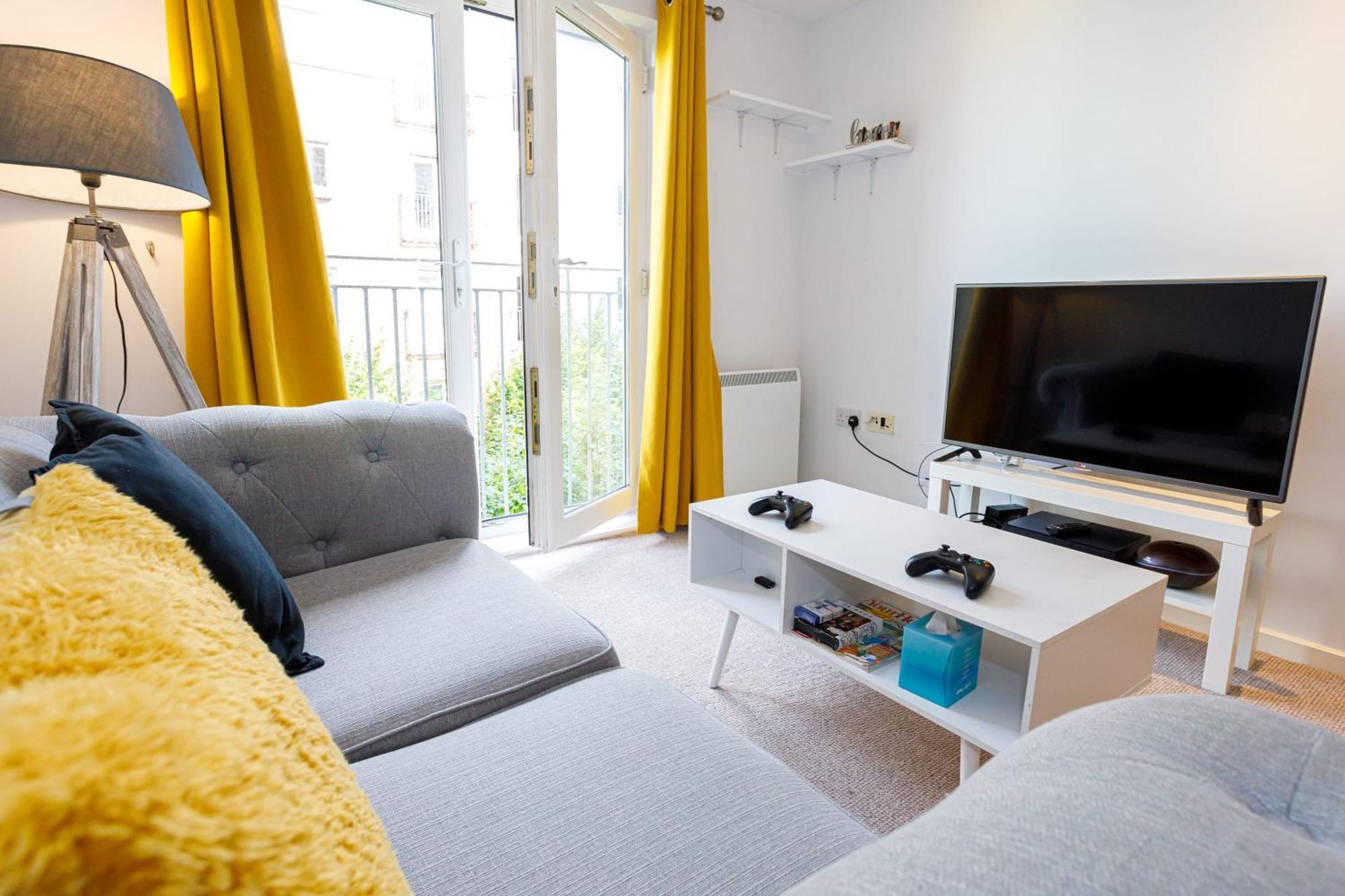 Lovely 2 Bed 2 Bathroom Manchester