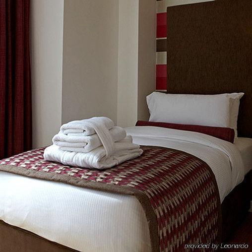 High Street Townhouse Aparthotel