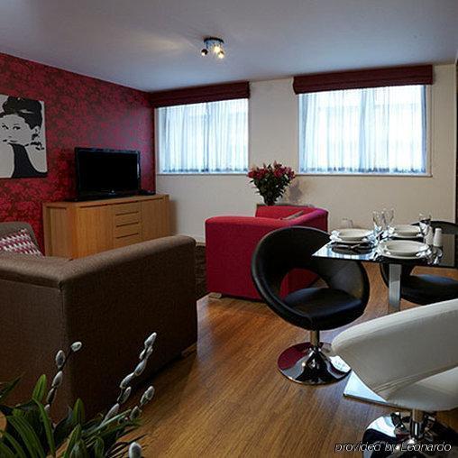 Aparthotel High Street Townhouse