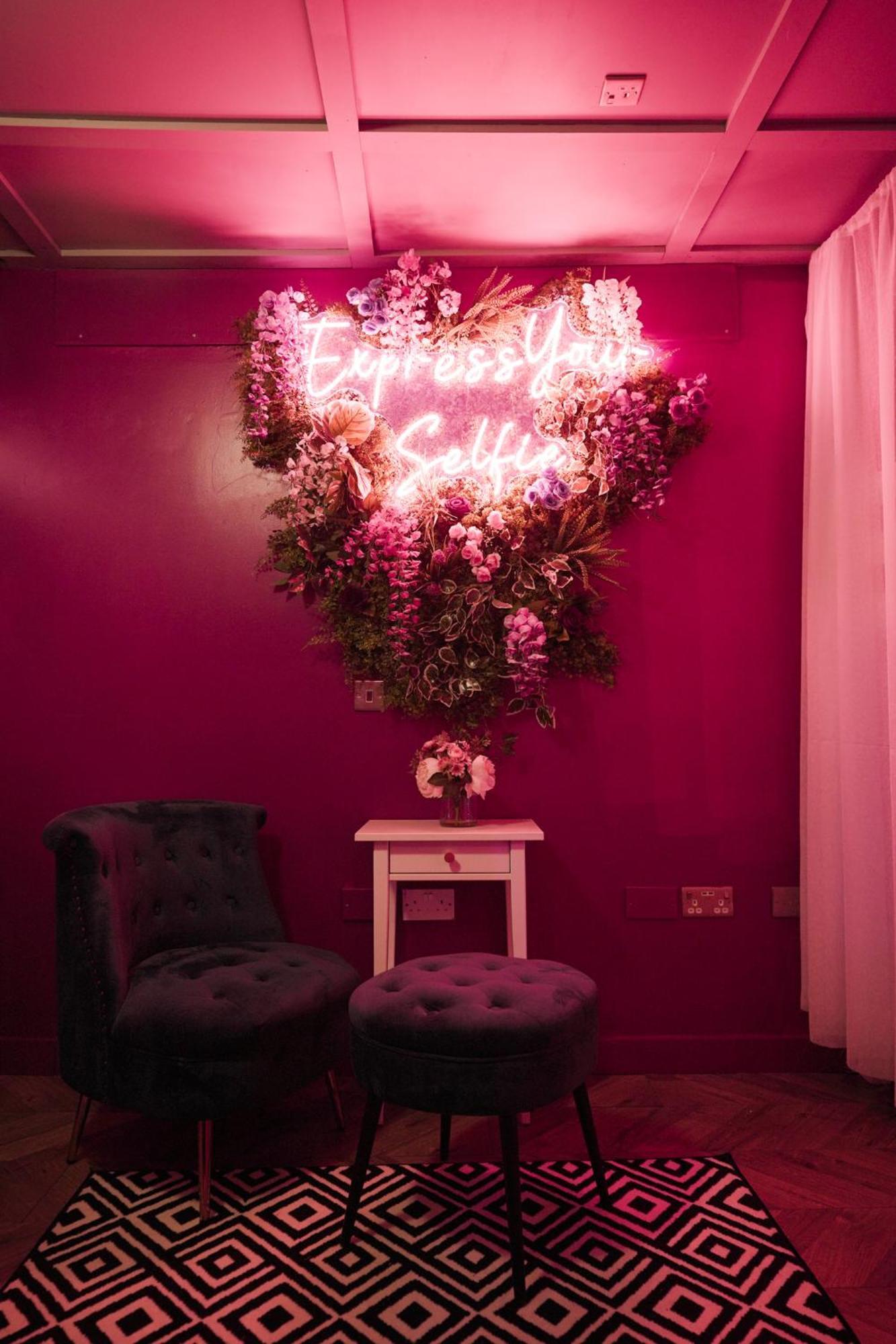 Copper And Blossom Apartment Manchester